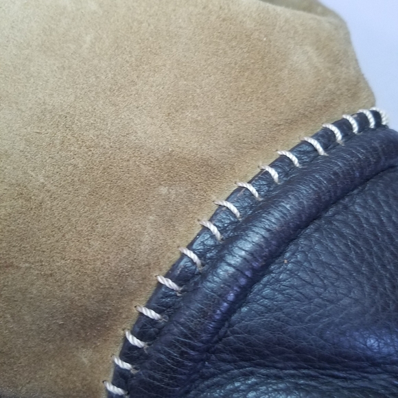 Vintage Donald J. Pliner Y2K Boho Soft Suede Leather Drawstring Bucket Hobo Bag - Picture 8 of 13